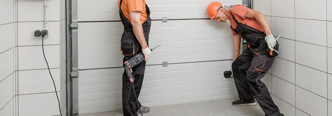 Fix Commercial Garage Door Issues in Jupiter, Florida