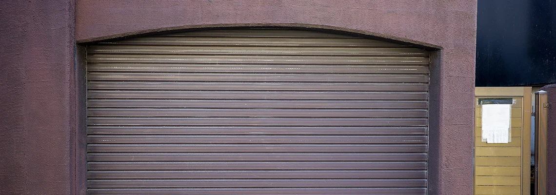 Fallen Garage Door Worn Rollers Replacement in Jupiter, Florida